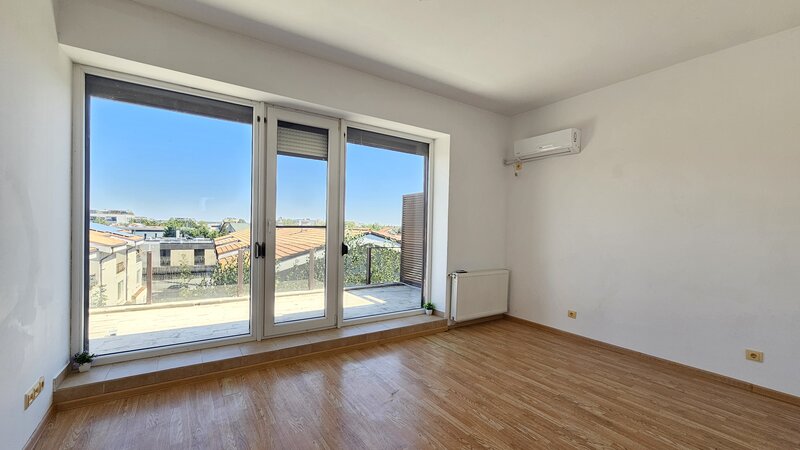 Pipera, Erou Iancu Nicolae, padure, 3 camere duplex, 2 parcari subterane